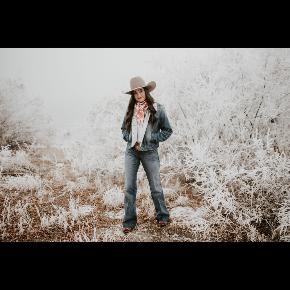 Meet your Posher, Josune